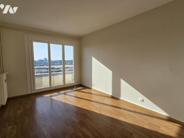 "le grand siècle" - Rare dernier étage appartement de type 5 de 103m² avec garage et balcons
