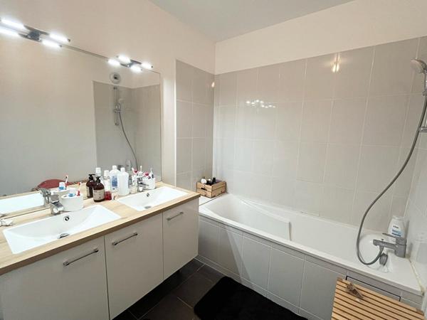 Appartement Nanterre 4 pièce(s) 73 m2