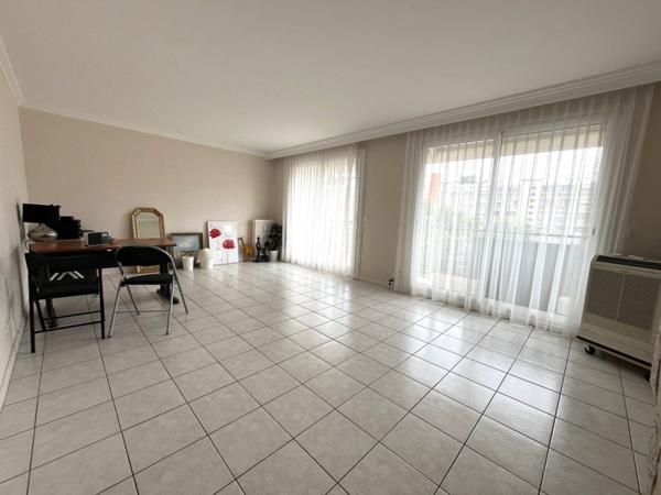 Appartement à vendre |  Bron |  5 pièces | 99,4 m²