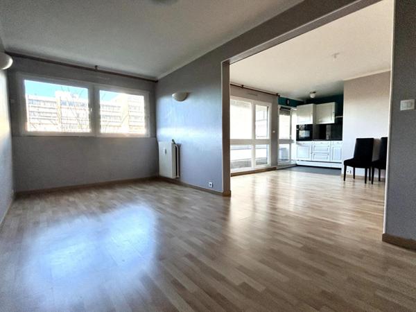 A VENDRE : T4 à LILLE • Vauban - Esquermes • 229 000 € FAI • Réf. 1546