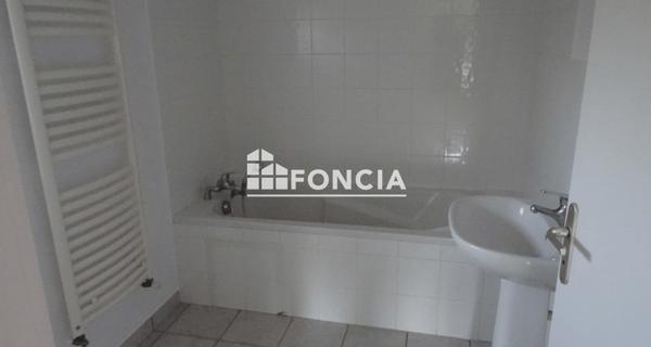 Location Appartement 3 pièces 68.42 m² - Vienne 38200