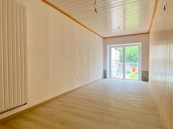 Maison - 8 pièces - 192 m²