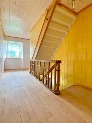 Maison - 8 pièces - 192 m²