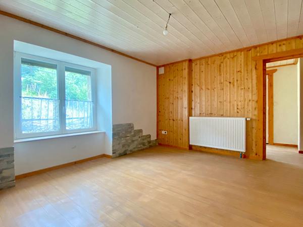 Maison - 8 pièces - 192 m²