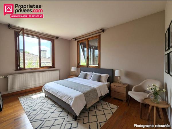 Maison de 201m² sur terrain de 1 842 m² - investissement locatif ou projet familial - Valserhône (01200)