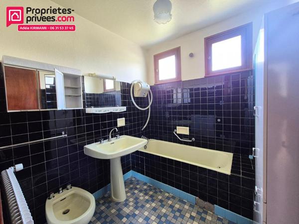 Maison de 201m² sur terrain de 1 842 m² - investissement locatif ou projet familial - Valserhône (01200)