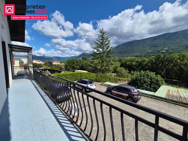 Maison de 201m² sur terrain de 1 842 m² - investissement locatif ou projet familial - Valserhône (01200)