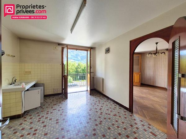 Maison de 201m² sur terrain de 1 842 m² - investissement locatif ou projet familial - Valserhône (01200)