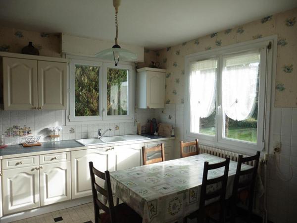 Maison 5 pièce(s) 98 m2 habitables