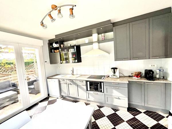 Maison 6 pièce(s) 138 m2