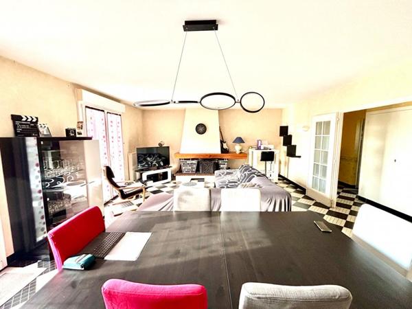 Maison 6 pièce(s) 138 m2