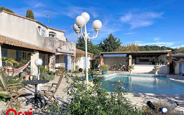 Maison à vendre    6 pièces •  Aubais