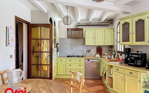 Maison à vendre    6 pièces •  Aubais