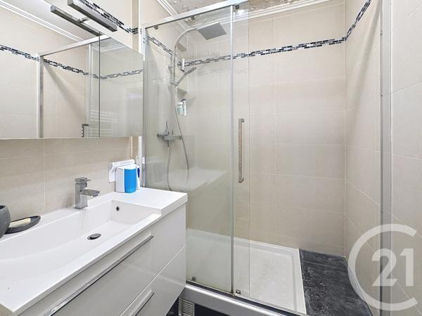 Appartement F2 à vendre  2 pièces - 47,15 m2 ST DENIS - 93