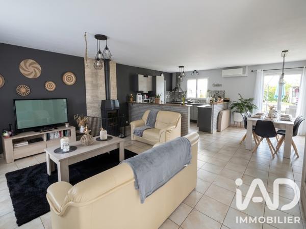 Maison à vendre 6 pièces 127,5 m² Saint-Benoît-du-Sault