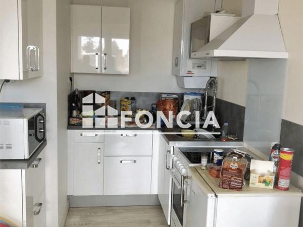 Location Studio 32.6 m² - RUE MAL NEY-BD ANGLETERRE La Roche Sur Yon 85000