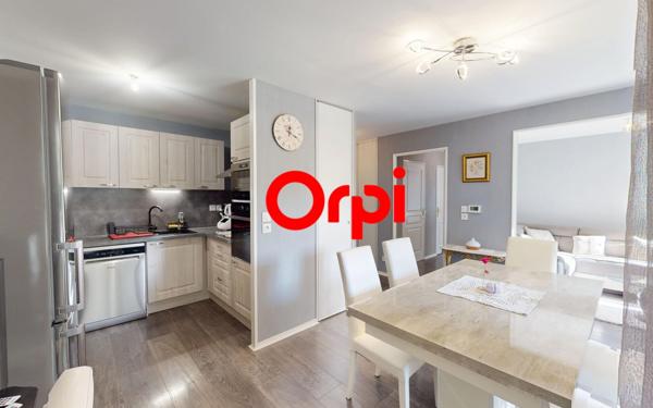 Appartement à vendre    3 pièces • 58 m2 Vaulx-en-Velin