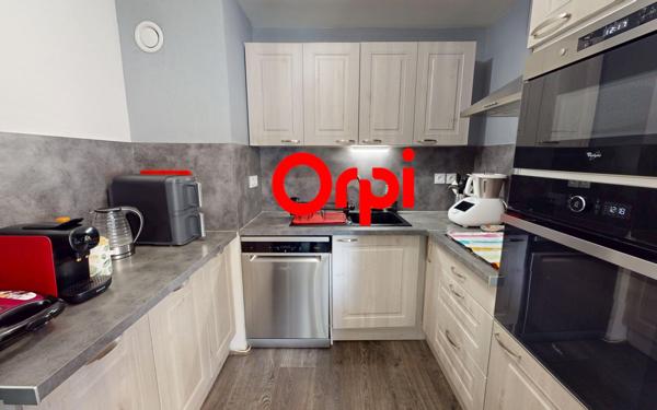 Appartement à vendre    3 pièces • 58 m2 Vaulx-en-Velin