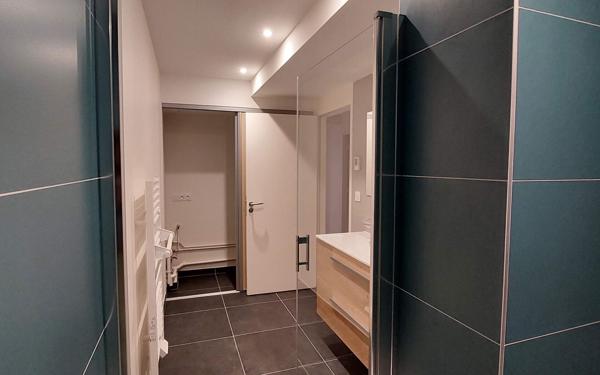 Appartement à vendre    3 pièces • 81 m2 Mornant