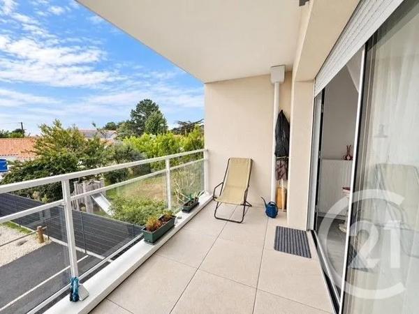 Appartement T3 à vendre  3 pièces - 60,68 m 2   ST JEAN DE MONTS  - 85