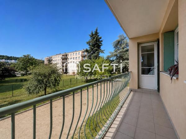 T3 lumineux avec balcon à Bourgoin-Jallieu