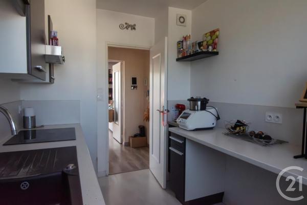 Appartement T4 à vendre  4 pièces - 67 m2 LONS LE SAUNIER - 39