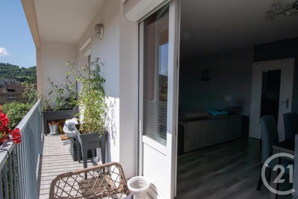 Appartement T4 à vendre  4 pièces - 67 m2 LONS LE SAUNIER - 39
