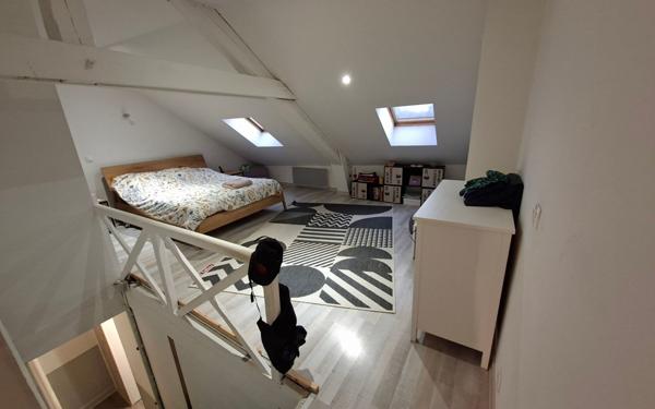 Appartement à vendre    5 pièces • 126,04 m2 Rives