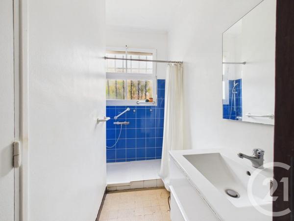 Maison à vendre  5 pièces - 84,02 m 2   LA VALETTE DU VAR  - 83