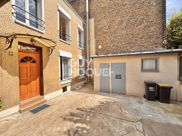 GODILLOT/BAUER - MAISON 97 M² - 4 PIÈCES - COUR - SOUS-SOL - GARAGE