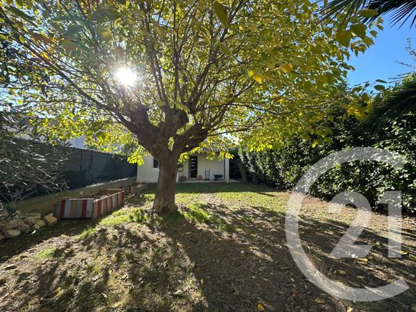 Maison à vendre  5 pièces - 105 m 2   CAVAILLON  - 84