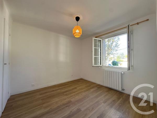 Maison à vendre  5 pièces - 105 m 2   CAVAILLON  - 84