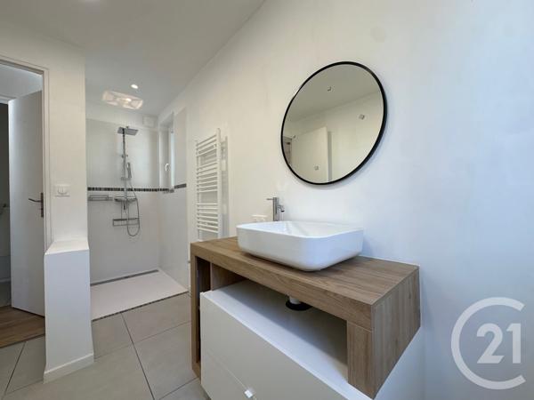 Maison à vendre  5 pièces - 105 m 2   CAVAILLON  - 84