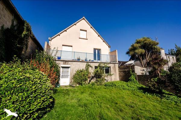 Maison à vendre |  Carhaix-Plouguer |  5 pièces | 131 m²