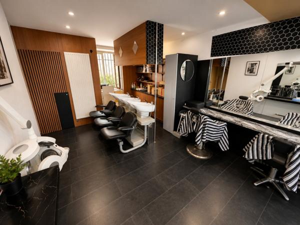 Fonds de commerce – Salon de coiffure clé en main – Hyper centre de Guebwiller