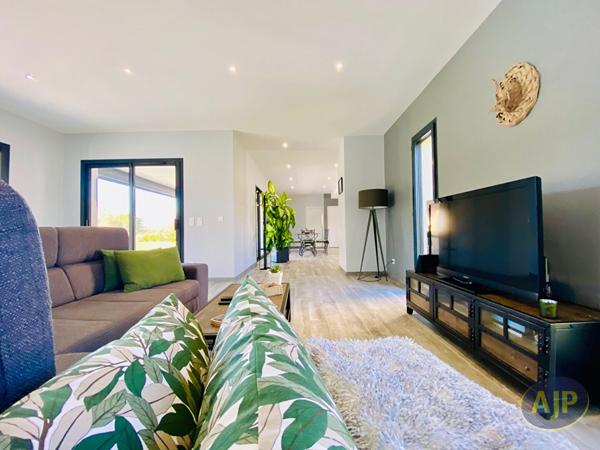 Biens de prestige à vendre Lesparre Medoc : 689 000 € - AJP Lesparre Immobilier