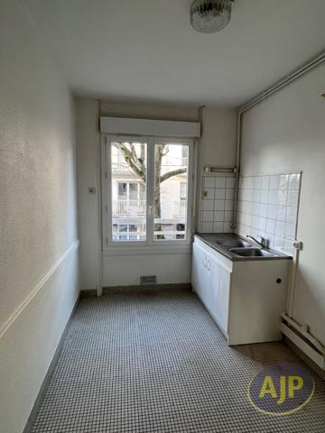 Vente appartement Nantes : 246 000 € - AJP Immobilier Nantes Rond-Point de Rennes