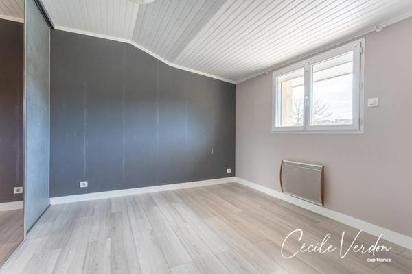 Bergerac centre, maison de charme en pierre 1900 123 m2- 4 chambres avec piscine et dépendances 21 m2 (24)