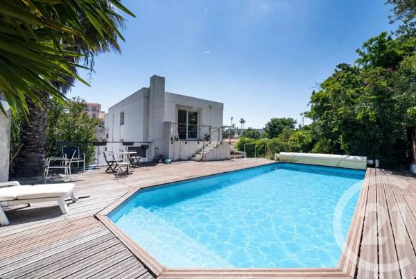 Maison à vendre  7 pièces - 332 m 2   MANDELIEU LA NAPOULE  - 06