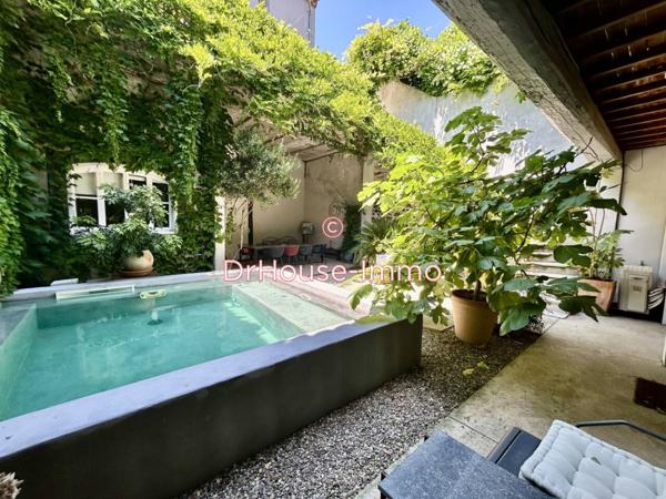 Maison à vendre 7 pièces de 300 m²