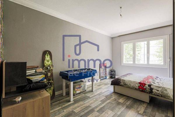 Appartement 4 pièces                                        - 38000 Grenoble Réf : 21641-IMMODEFRANCE69