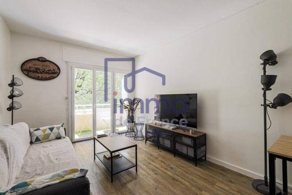 Appartement 4 pièces                                        - 38000 Grenoble Réf : 21641-IMMODEFRANCE69