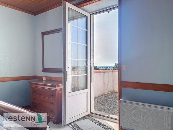 Grande maison de plus de 200 m2 à vendre à Medis à 15 mn des plages de Royan.