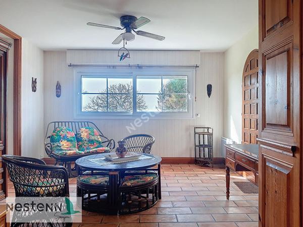 Grande maison de plus de 200 m2 à vendre à Medis à 15 mn des plages de Royan.