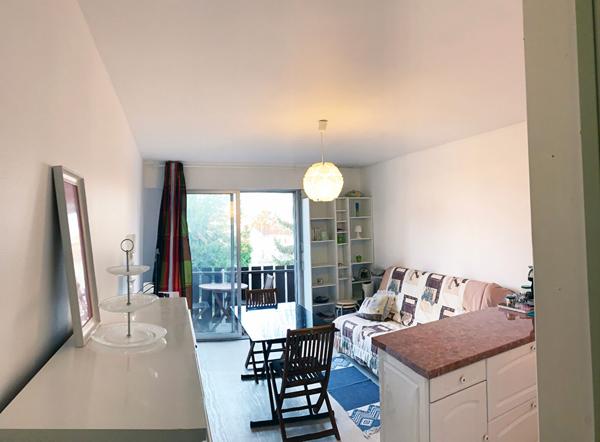 Appartement Saint Georges De Didonne 200m plage avec balcon parking privé et cave