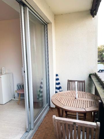 Appartement Saint Georges De Didonne 200m plage avec balcon parking privé et cave