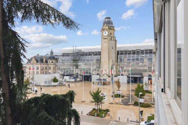 Appartement à vendre 4 pièces LA ROCHELLE (17)