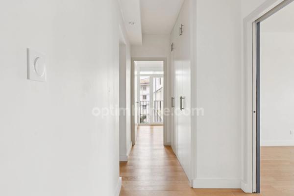 Appartement à vendre 4 pièces LA ROCHELLE (17)