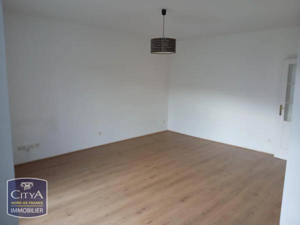 Appartement à louer 2 pièces 48.51m² Valenciennes (59300)