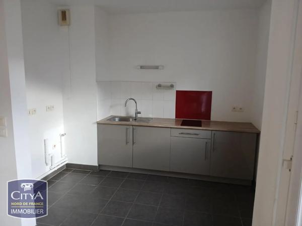 Appartement à louer 2 pièces 48.51m² Valenciennes (59300)
